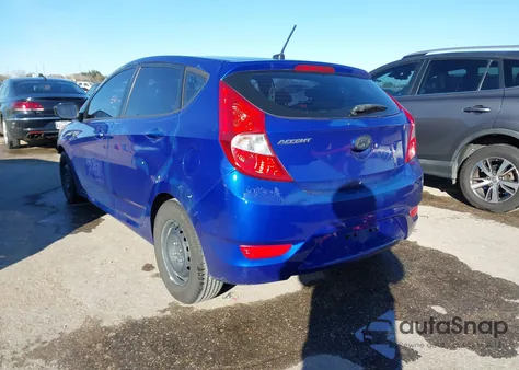2013 Hyundai Accent Gs z USA, uszkodzony, nr VIN KMHCT5AEXDU131006